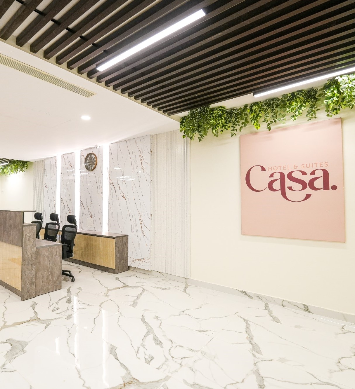 Casa Hotel & Suites luxury stay in Nanakramguda Hyderabad
