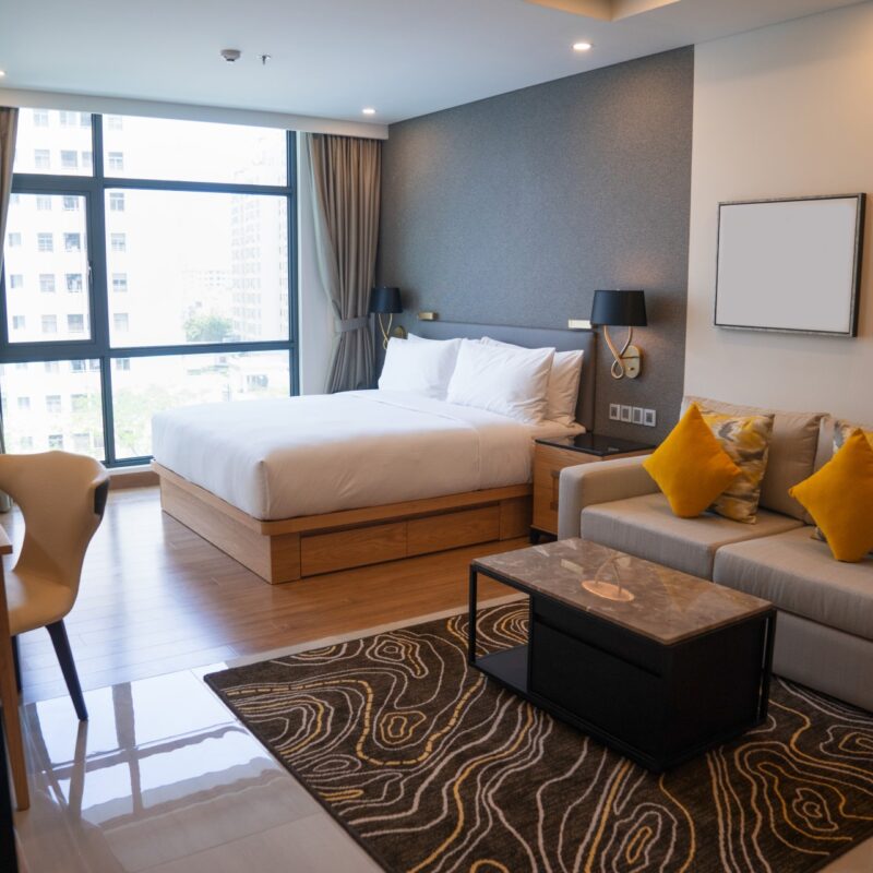 Best Hotel suite rooms near me